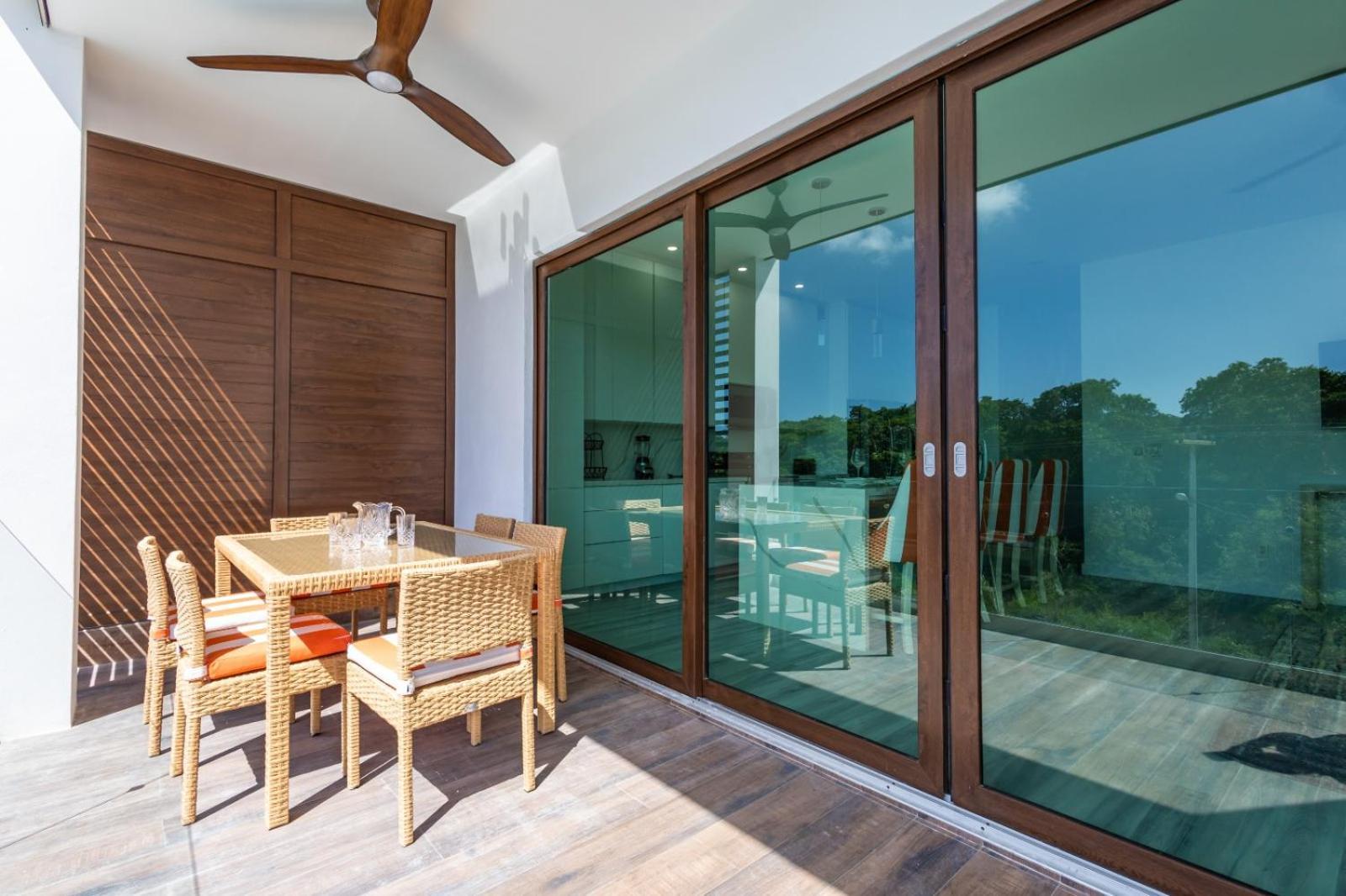 Acqua Di Mare Resort Уест Бей Екстериор снимка