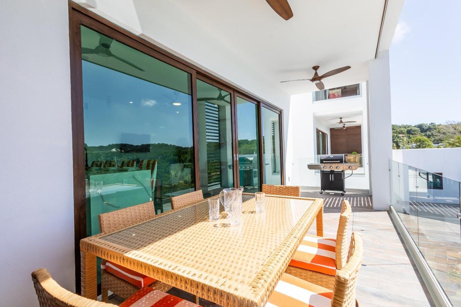 Acqua Di Mare Resort Уест Бей Екстериор снимка