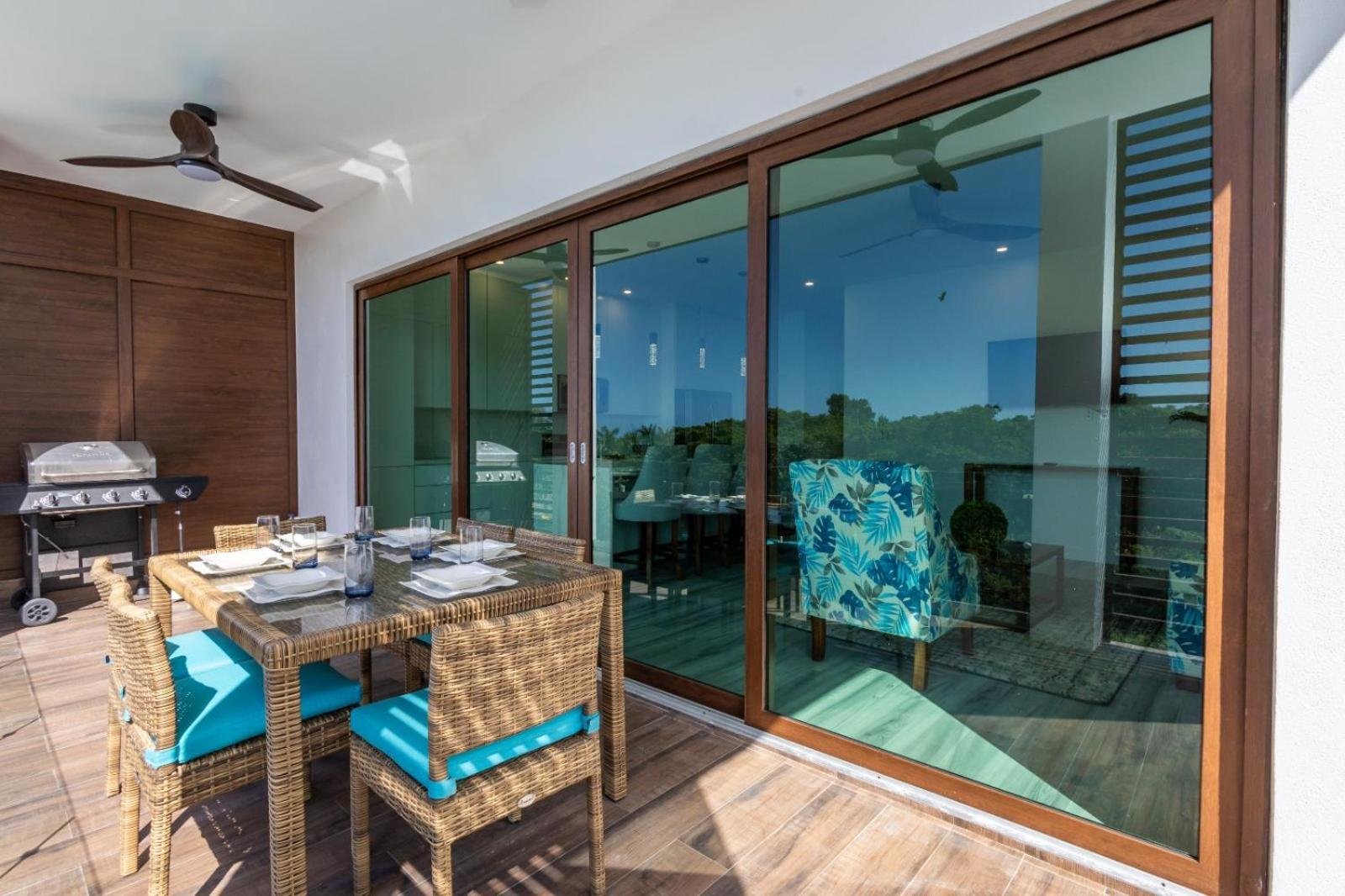 Acqua Di Mare Resort Уест Бей Екстериор снимка